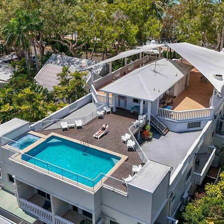 Sarayi Boutique Hotel Palm Cove Exterior photo