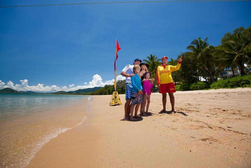 Sarayi Boutique Hotel Palm Cove Exterior photo